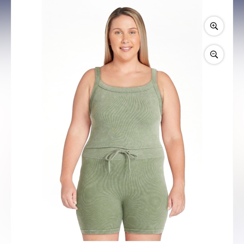 💜No Boundaries Women’s 2pc Seamless Tank and Tie Front Bike Shorts Size:XXS(00)